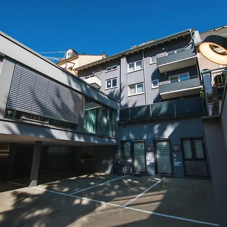 Aparthotel Nomad Serviced-apartments *